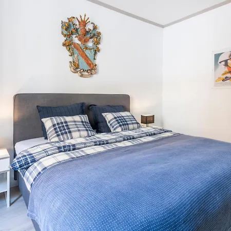 Modern - Monaco Border Appartement *